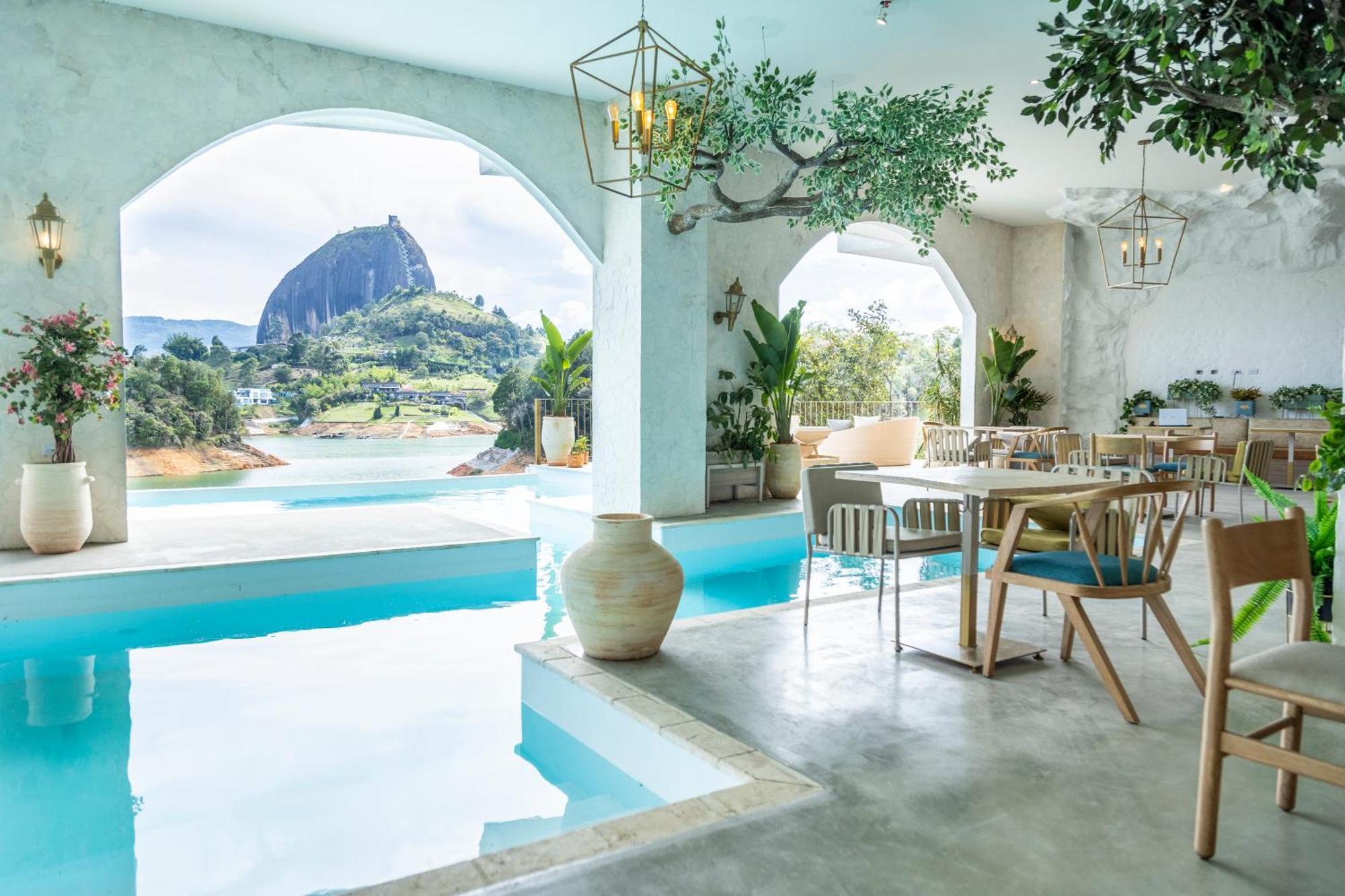 Mylos Hotel Boutique Guatapé エクステリア 写真